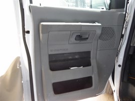 2013 Ford E-250 White 5.4L AT 2WD #F24742